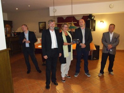 DSCF4097_800x600.jpg